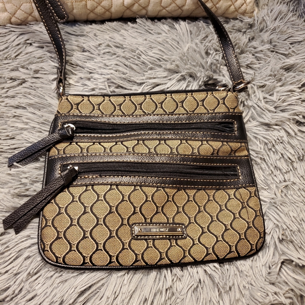 Nine West cross body purse